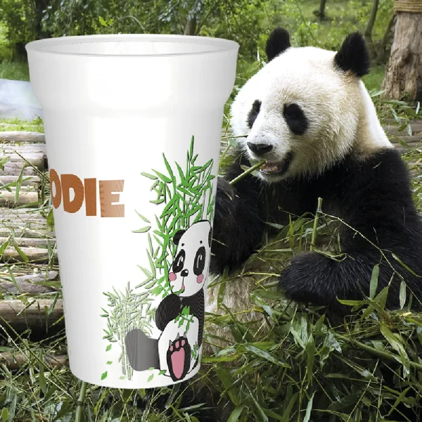 Gobelet panda personnalisé prénom, cadeau enfant, animal mignon, panda, gourmand, durable, sans BPA, lave-vaisselle, micro-ondes, boissons chaudes, froides.