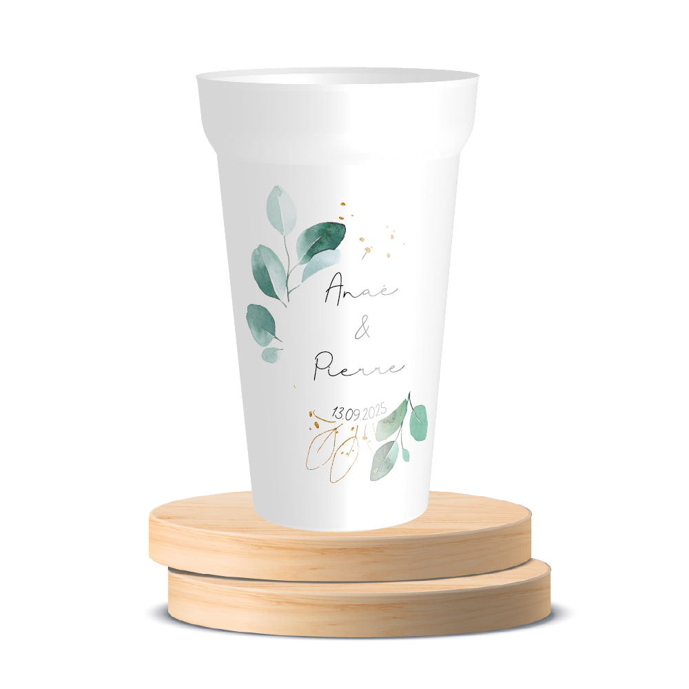 Sublimez votre mariage avec nos gobelets personnalisés Eucalyptus. Élégance et romantisme garantis.